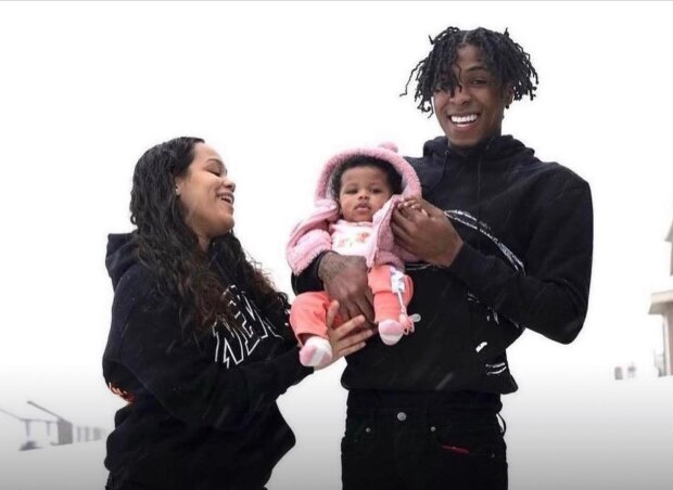 YoungBoy, seine Frau und ihre Tochter. Quelle: Instagram