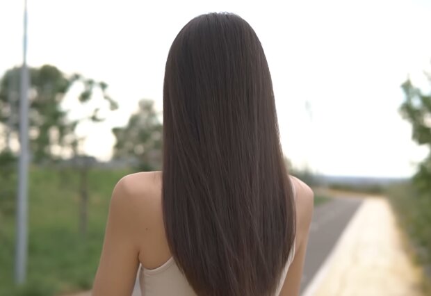 Lange Haare. Quelle: Screenshot Youtube