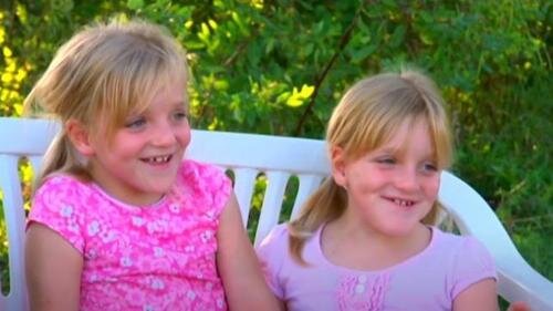 Ein neuer Anfang: Das Leben von siamesischen Zwillingen hat sich nach fast zehn Jahren nach der Operation normalisiert